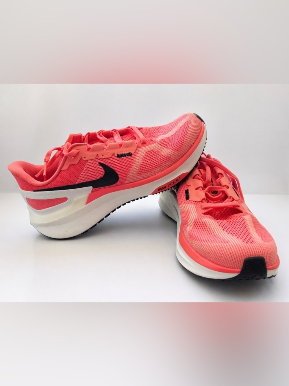 Nike Air zoom running shoes, women size 9, athletic sneakers - New without tag